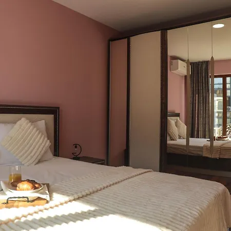 Апартаменты With Free Parking By Apartmax