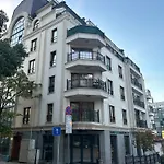 Apartment With Free Parking By Apartmax Varna