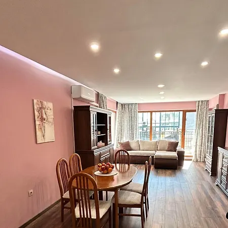 With Free Parking By Apartmax * Varna