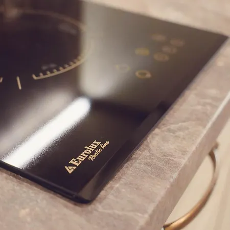 Apartment With Free Parking By Apartmax