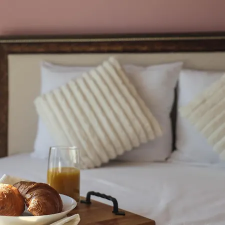 With Free Parking By Apartmax Varna