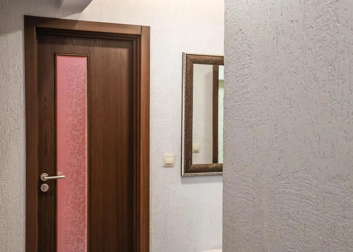 With Free Parking By Apartmax Varna