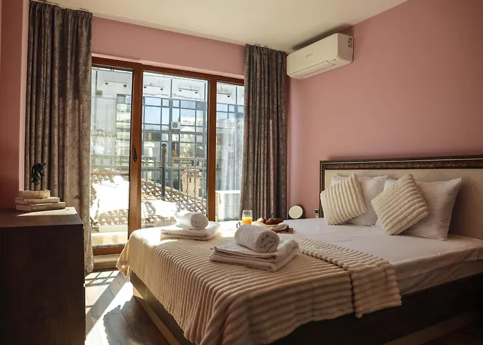 Apartment With Free Parking By Apartmax *